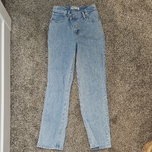 Light Blue High-Waisted Women Jeans